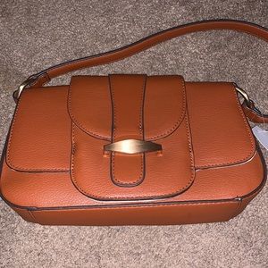 Time & Tru Shoulder Mia Bag